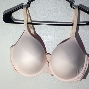 Victoria's Secret Pink Wear Everywhere T-Shirt Bra Nude Pink 38D 11202804